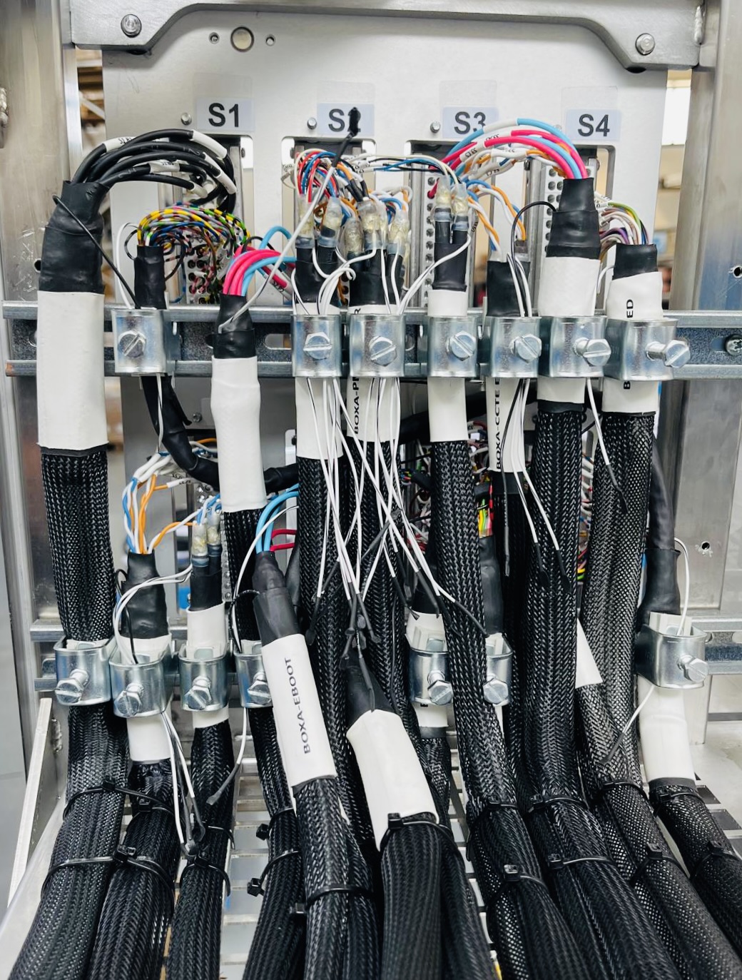 d08e77c7-d2ee-4245-97ed-448fb151615f